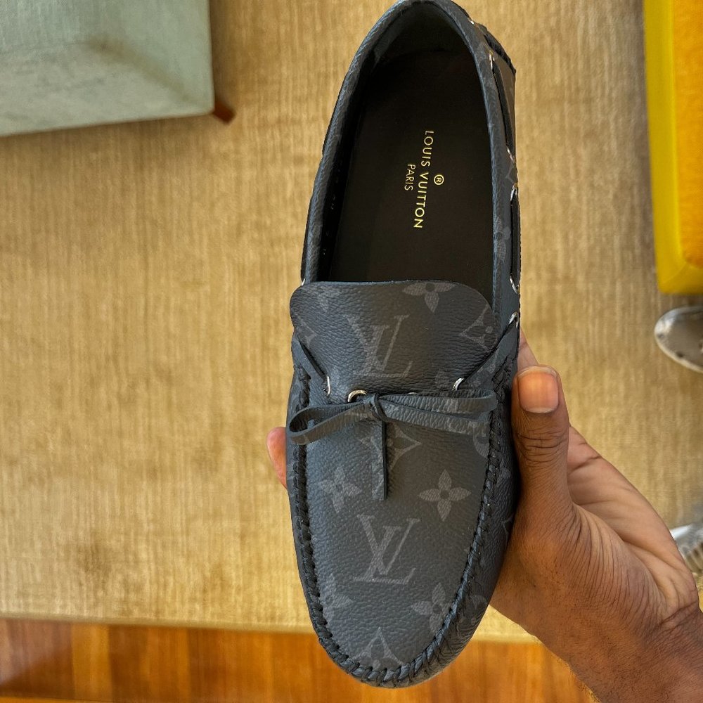louis vuttion boat shoes